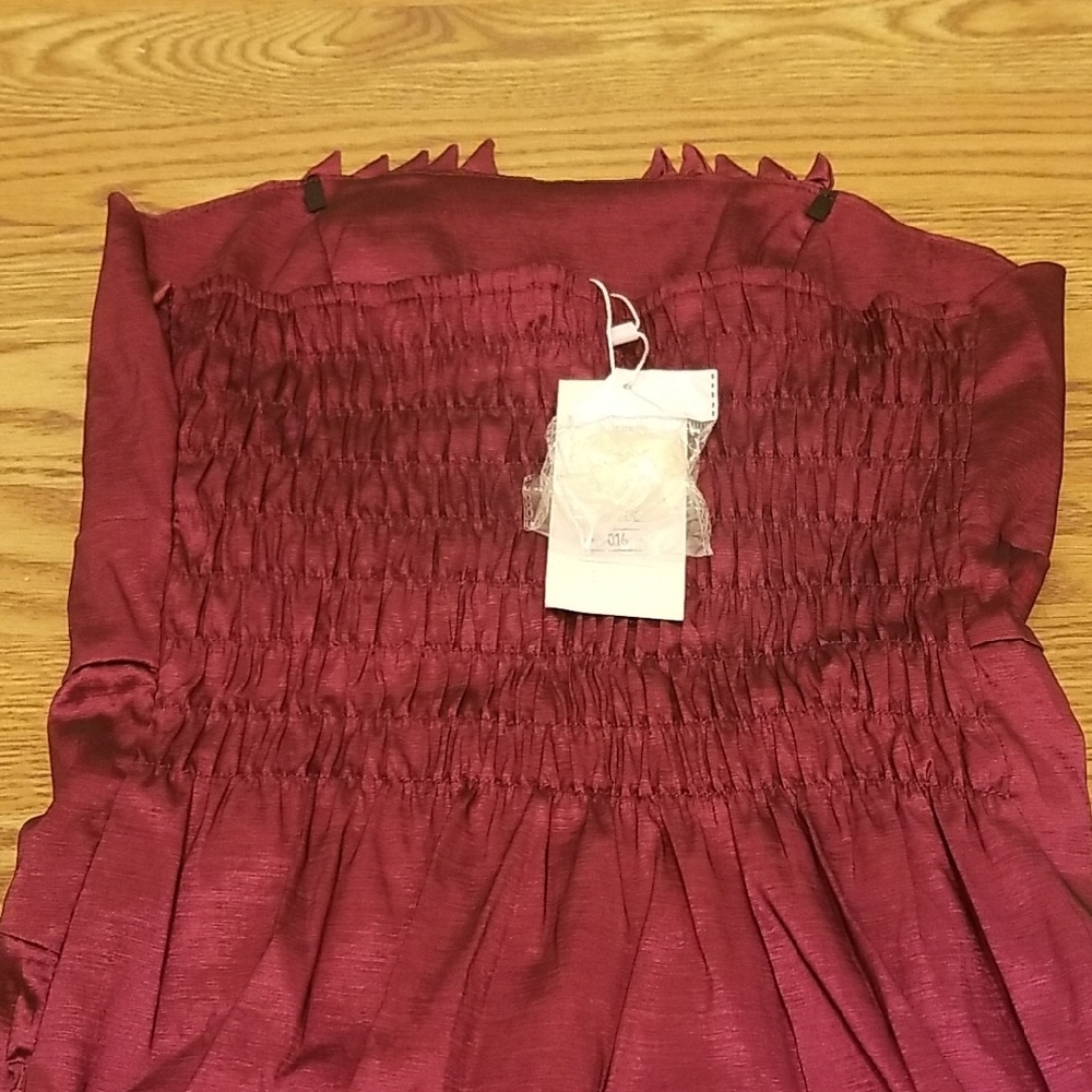 NWT Chic Strapless Burgundy Dress Juniors XL - Picture 7 of 12